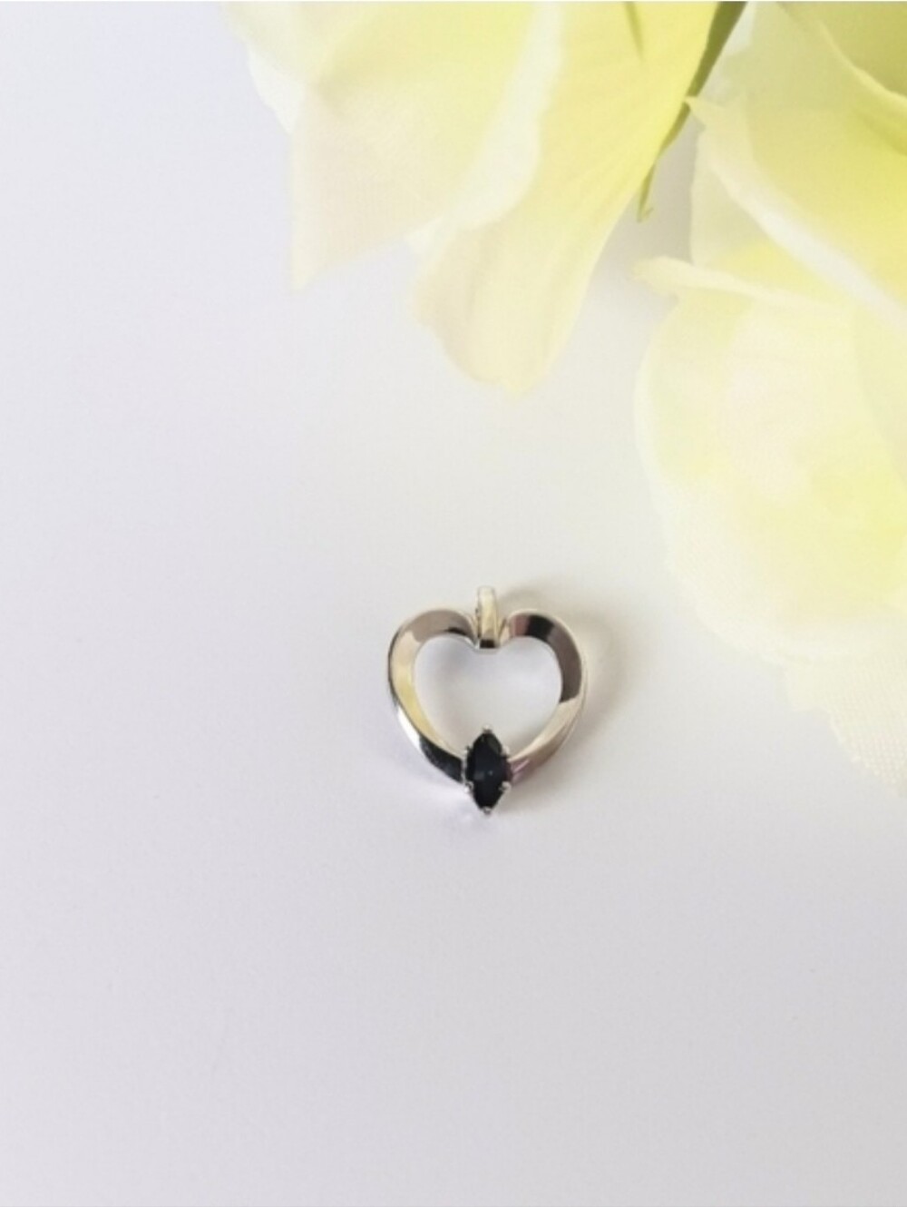 925 Sterling Silver Blue Sapphire Heart Pendant